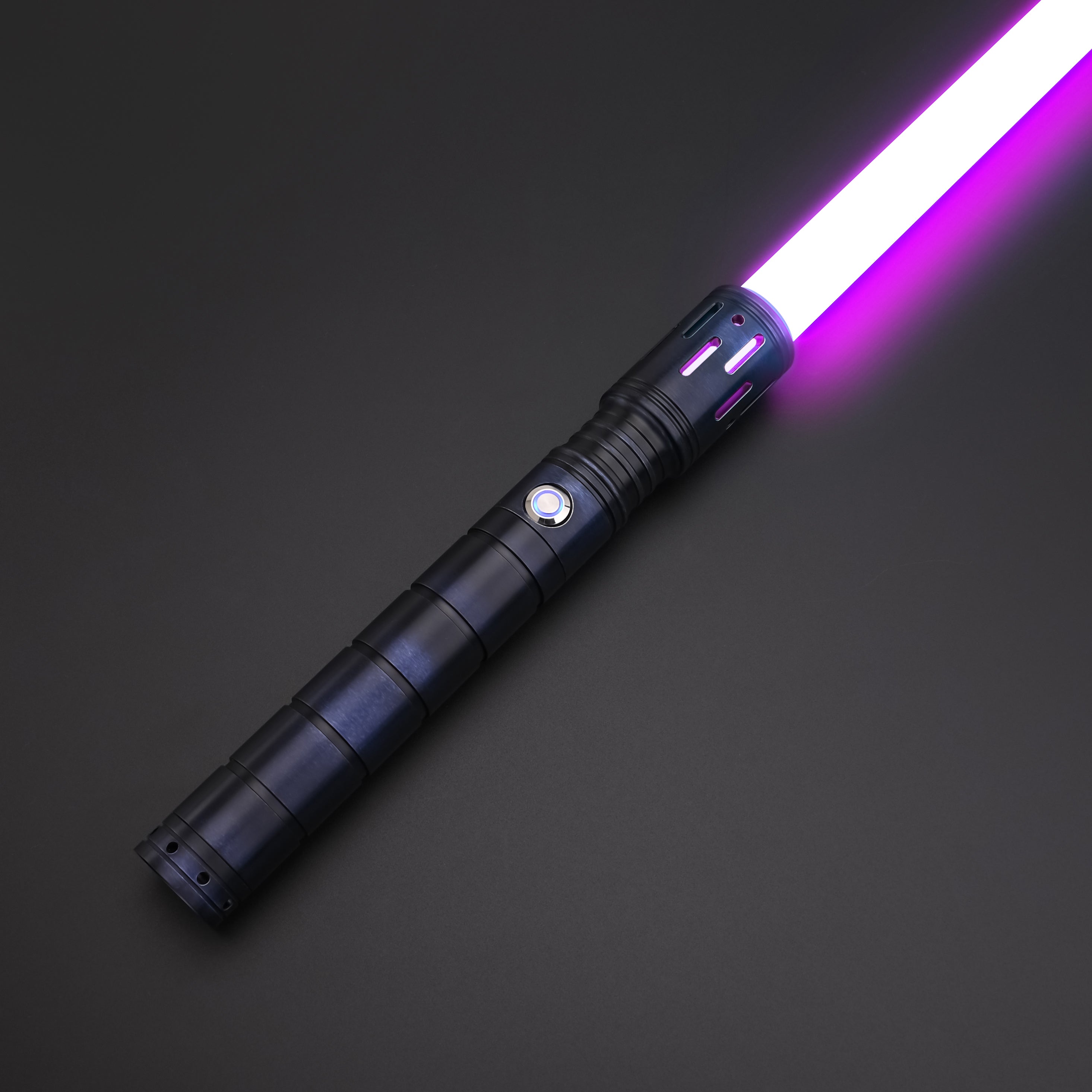sabre laser violet