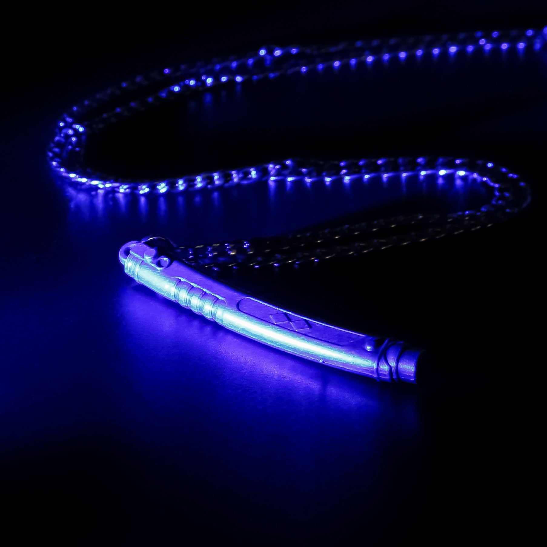 Collier Sabre Laser