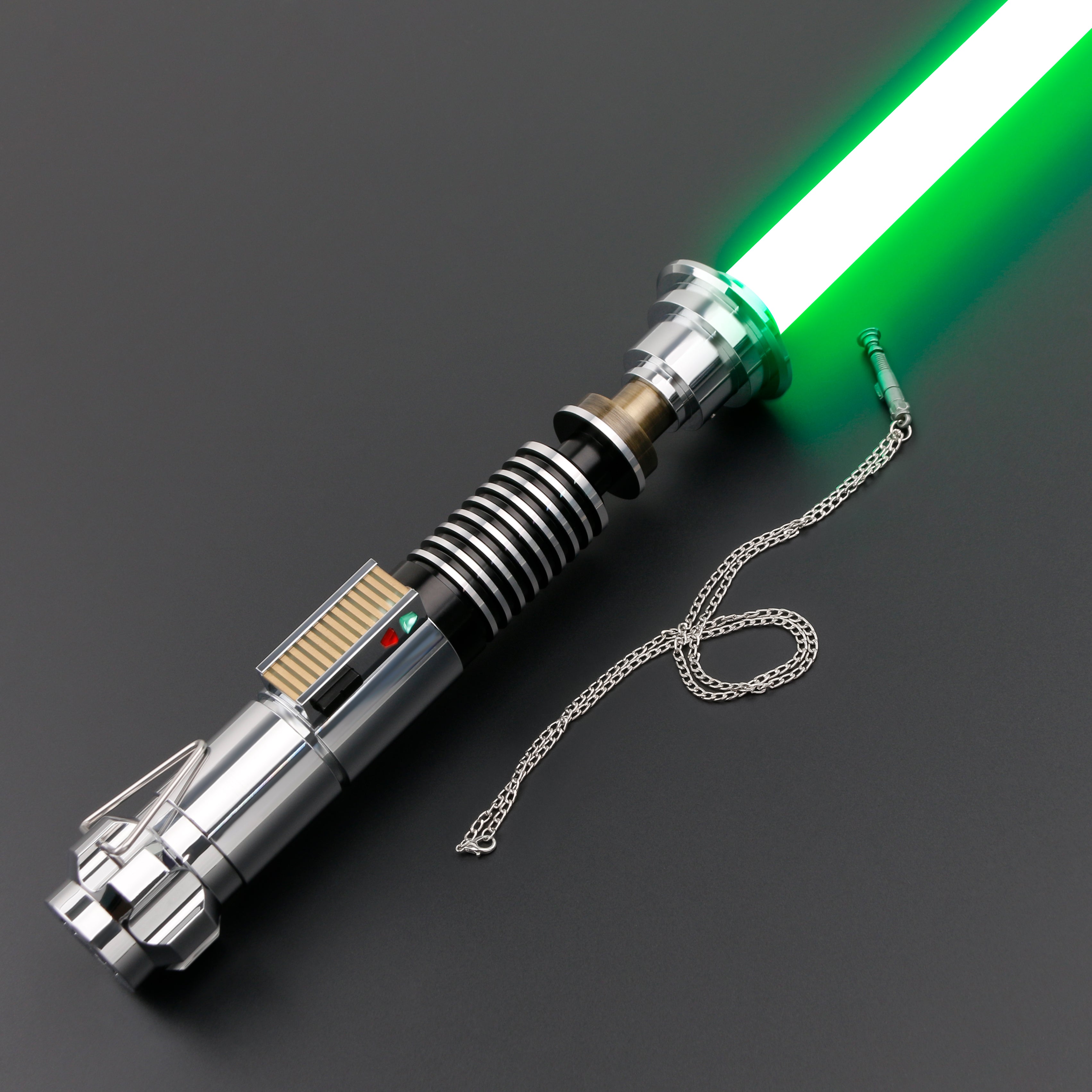 Collier Sabre Laser