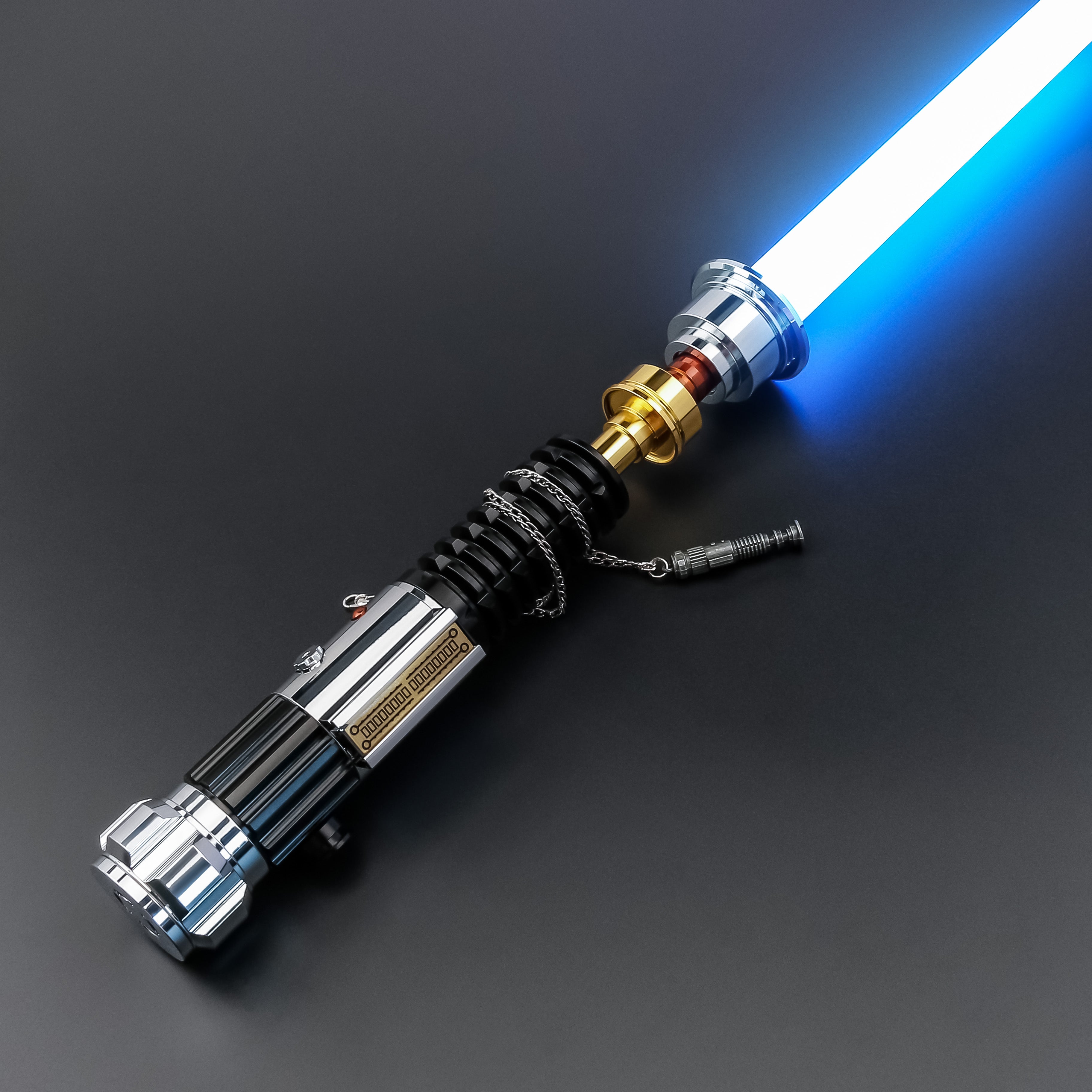 Collier Sabre Laser