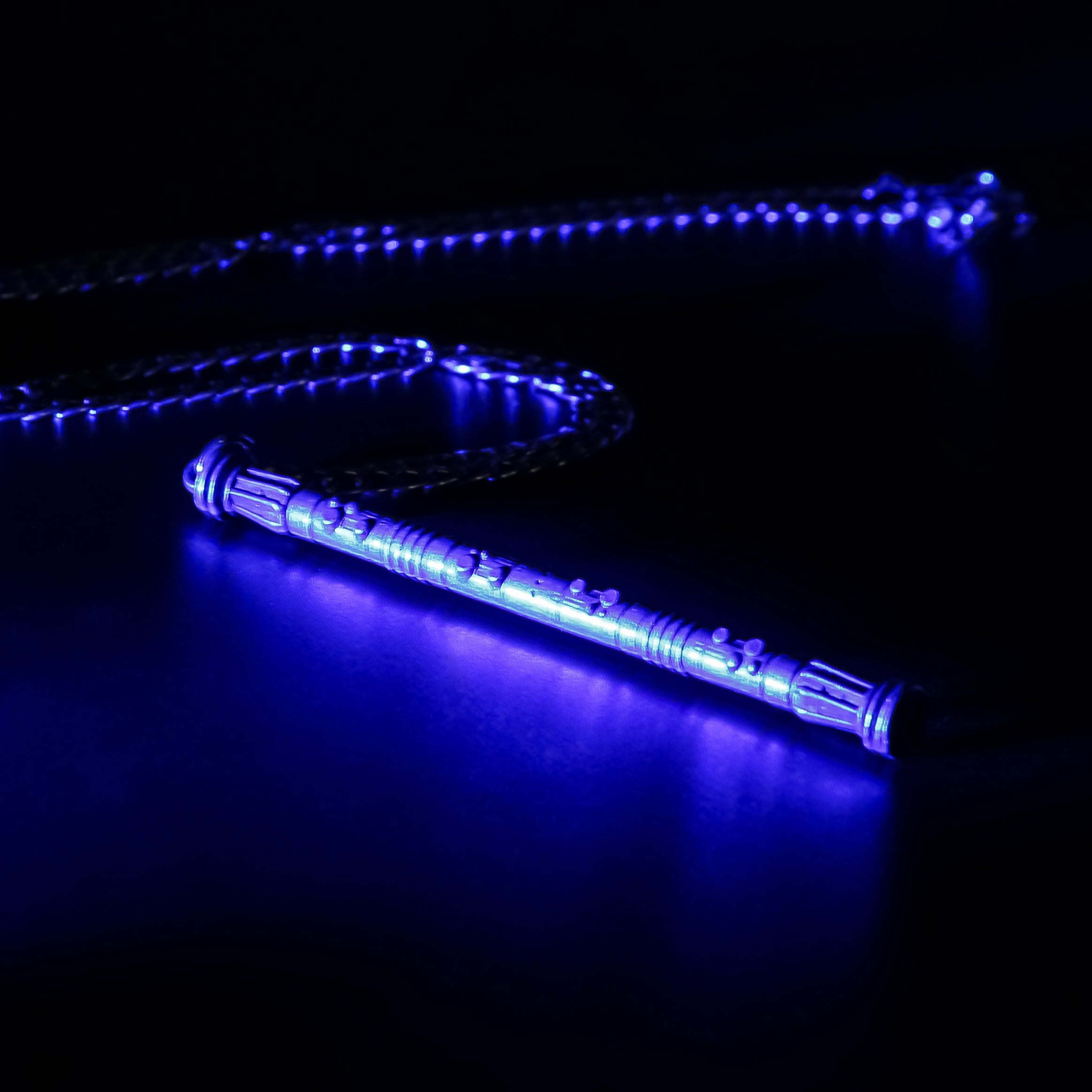 Collier Sabre Laser
